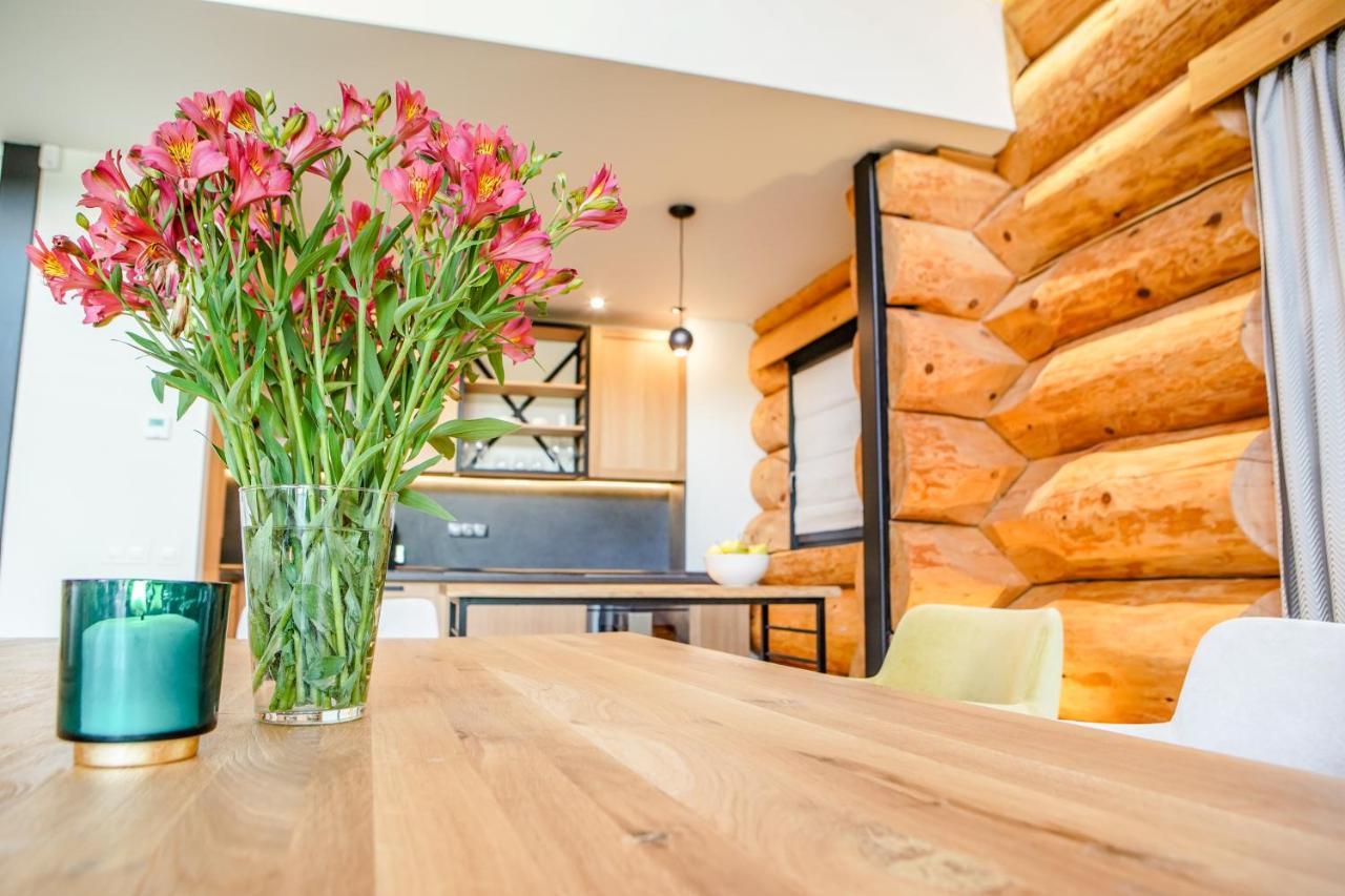 Alpina Luxury Chalets Banea Exterior foto
