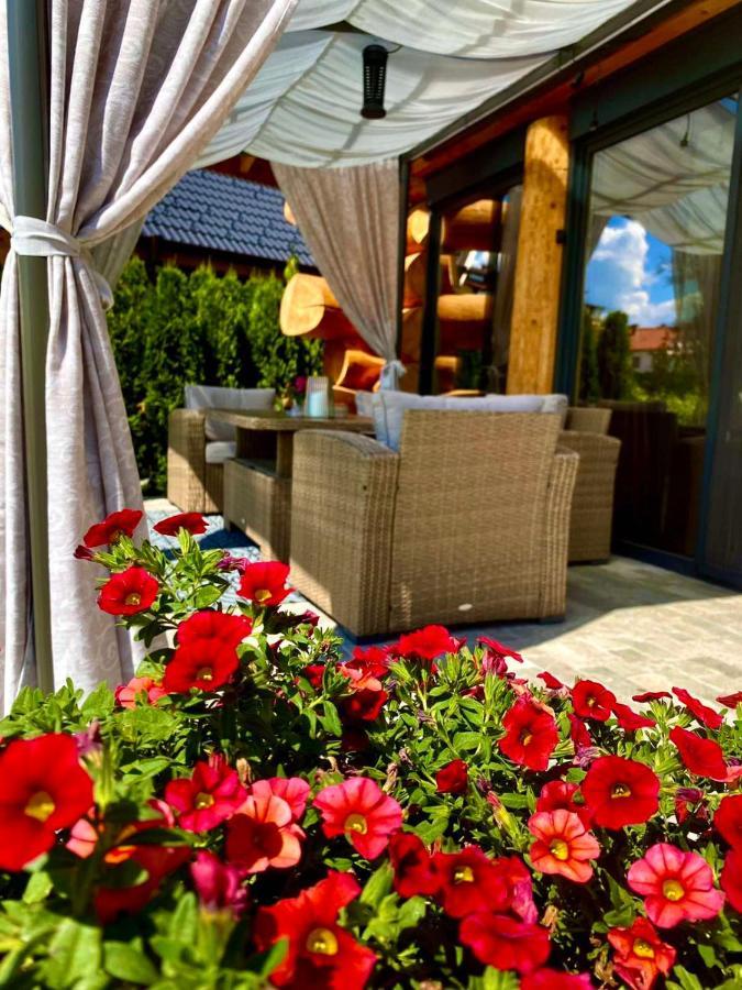 Alpina Luxury Chalets Banea Exterior foto