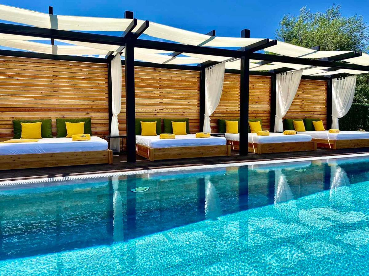 Alpina Luxury Chalets Banea Exterior foto